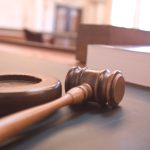 Mazo de justicia usado como referencia para temas judiciales