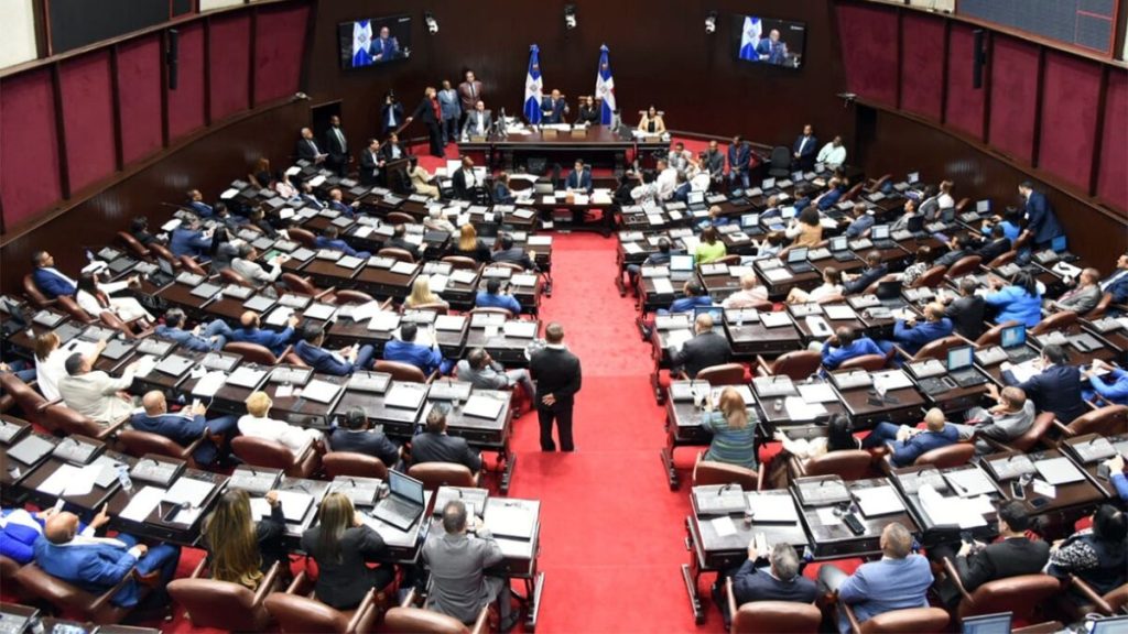 Vista del hemiciclo de la Cámara de Diputados durante una sesión legislativa.