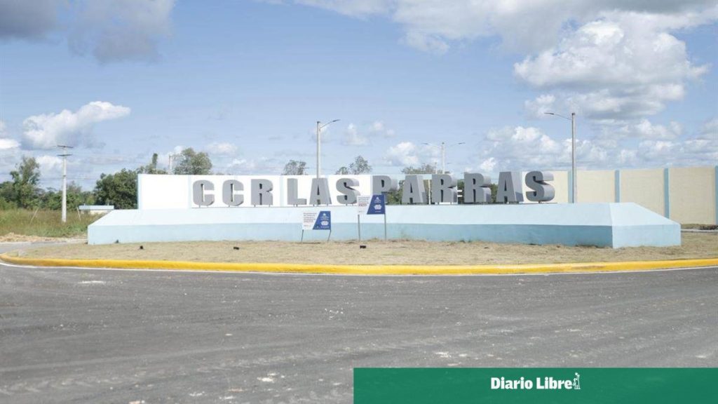 Vista exterior del Centro de Corrección y Rehabilitación Las Parras en San Antonio de Guerra.